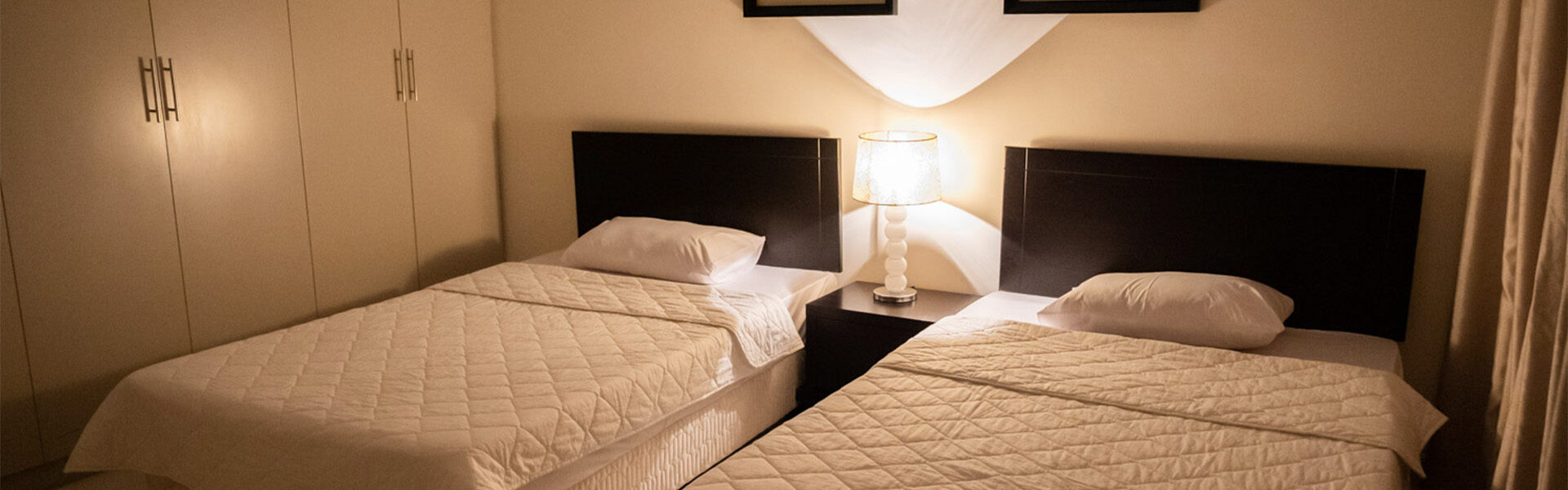 Almoayyed Suites Bed Lighting Interior