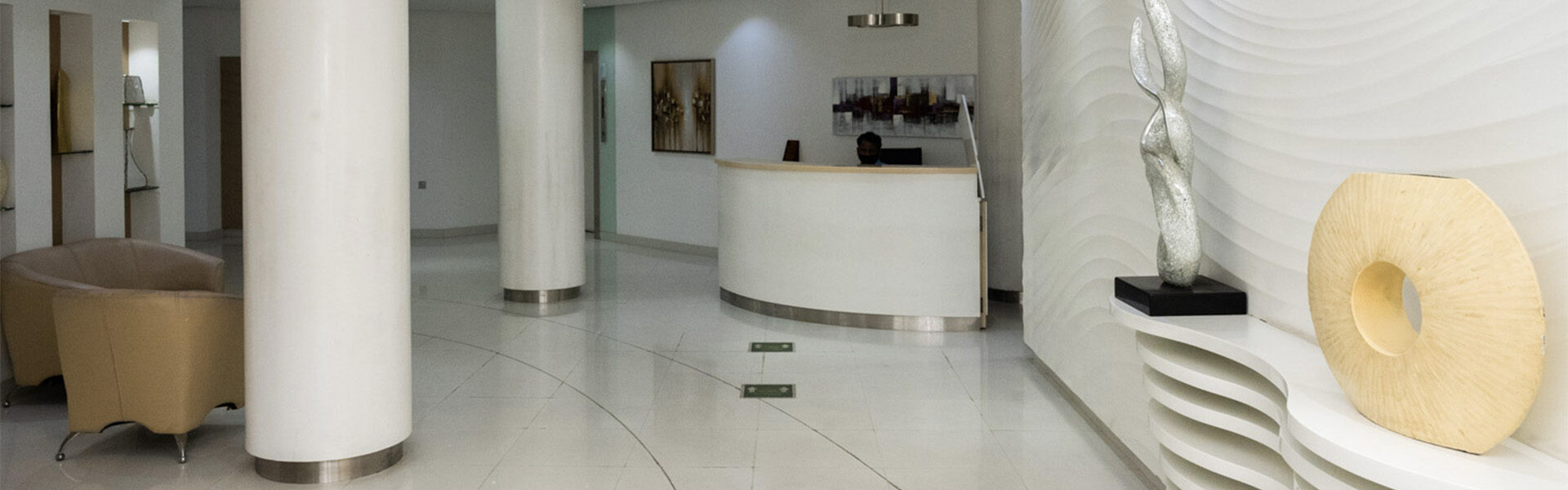 Almoayyed Plaza Interior